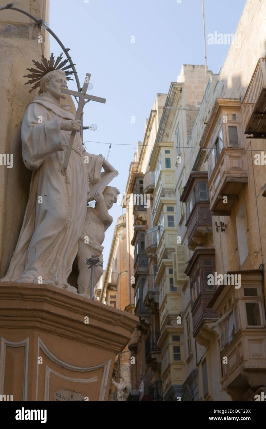 Street corner statue Valletta Malta Stock Photo