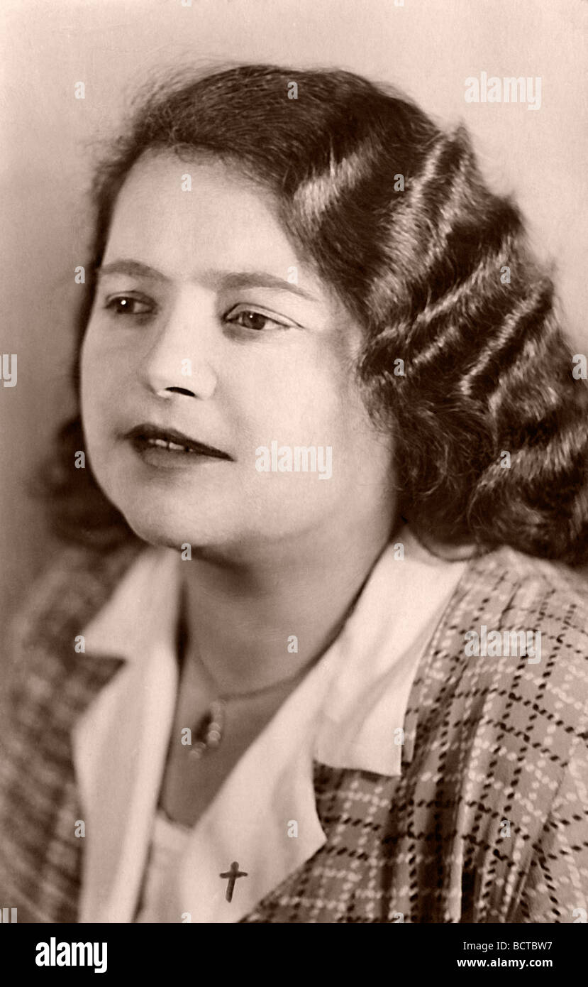 1930 woman portrait hi-res stock photography and images - Alamy