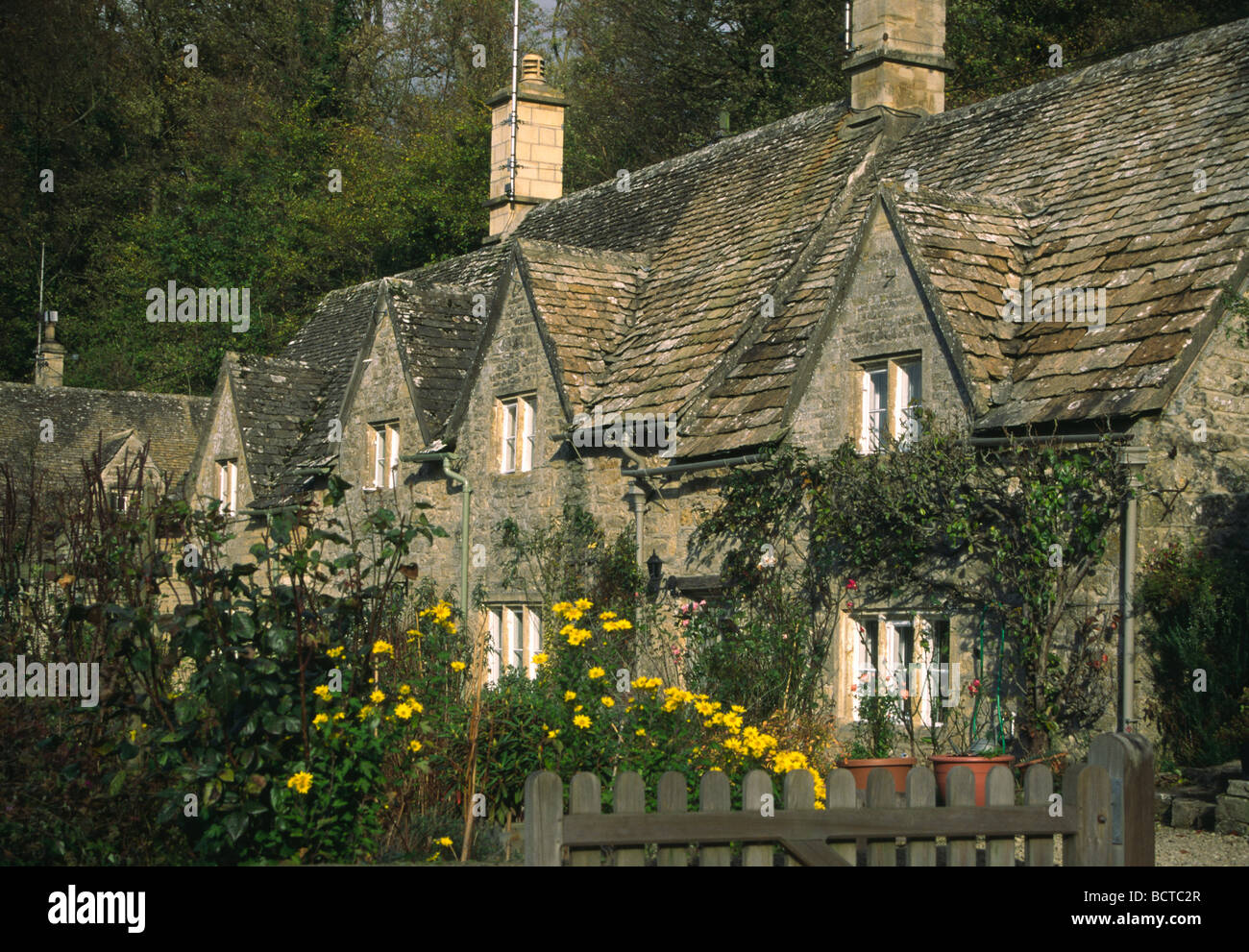 Cottage in the Cotswold village of Bibury Stock Photo Alamy