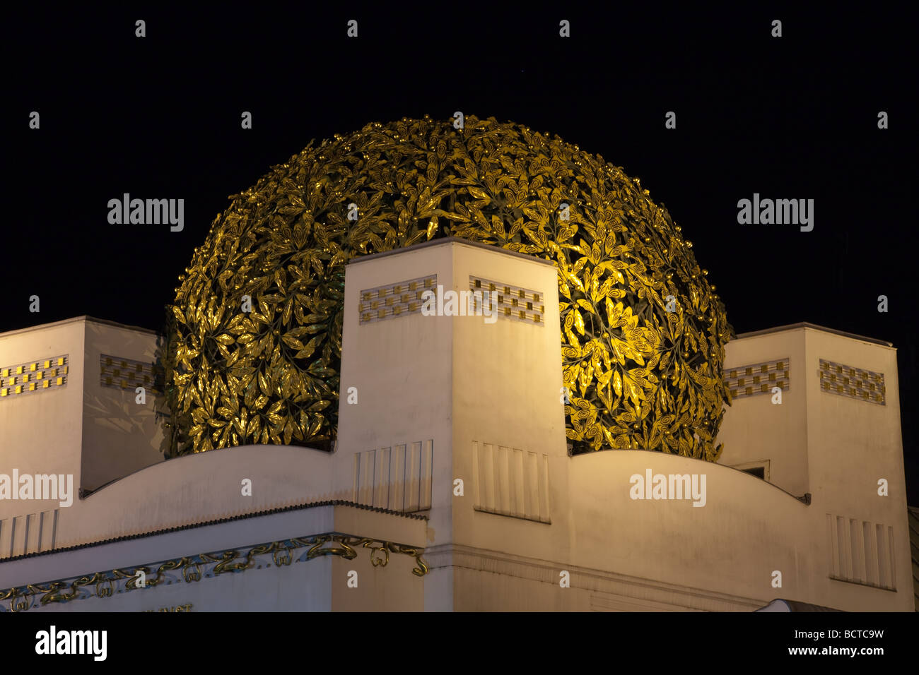detail of laurel leaf design on dome, Secession Building, Karlsplatz, Vienna, Austria Stock Photo
