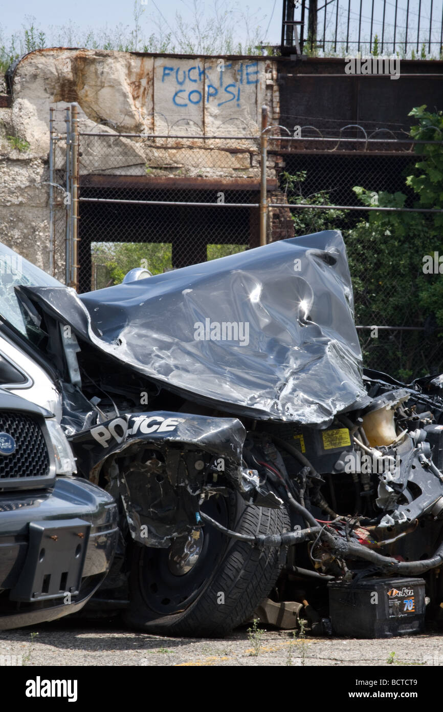 Police pursuit crash hi-res stock photography and images - Alamy