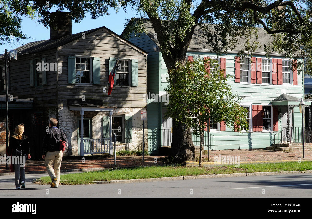 Historic homes in the landmark district of Savannah USA Stock