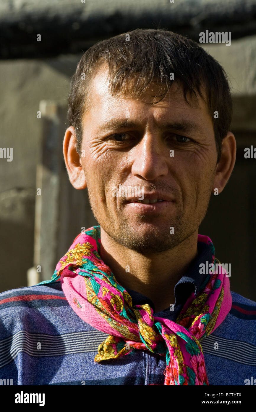 Uzbek Man in Bukhara Uzbekistan Stock Photo - Alamy
