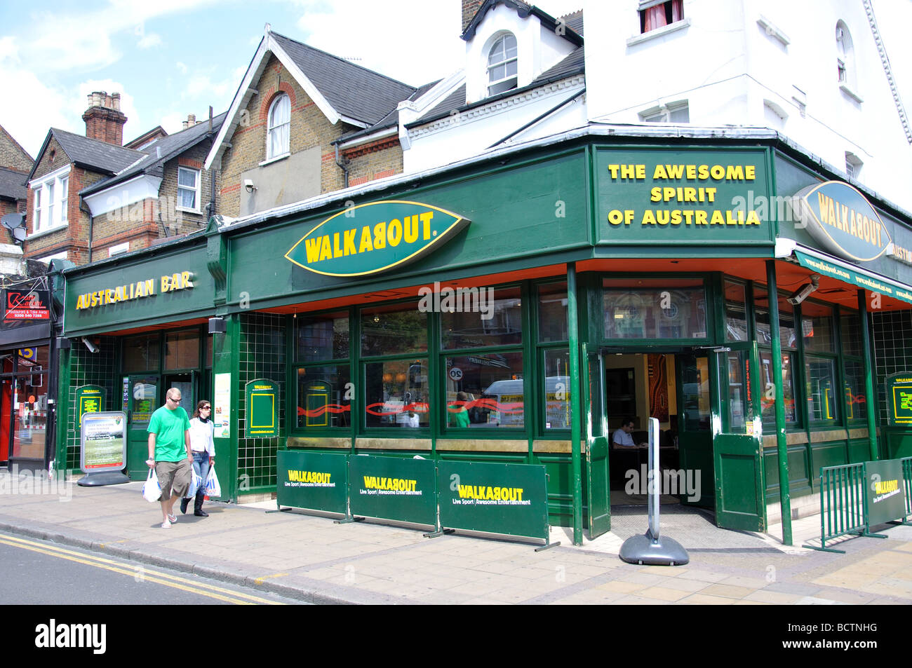 Walkabout Club, The Broadway, Wimbledon, London Borough of Merton, Greater London, England, United Kingdom Stock Photo