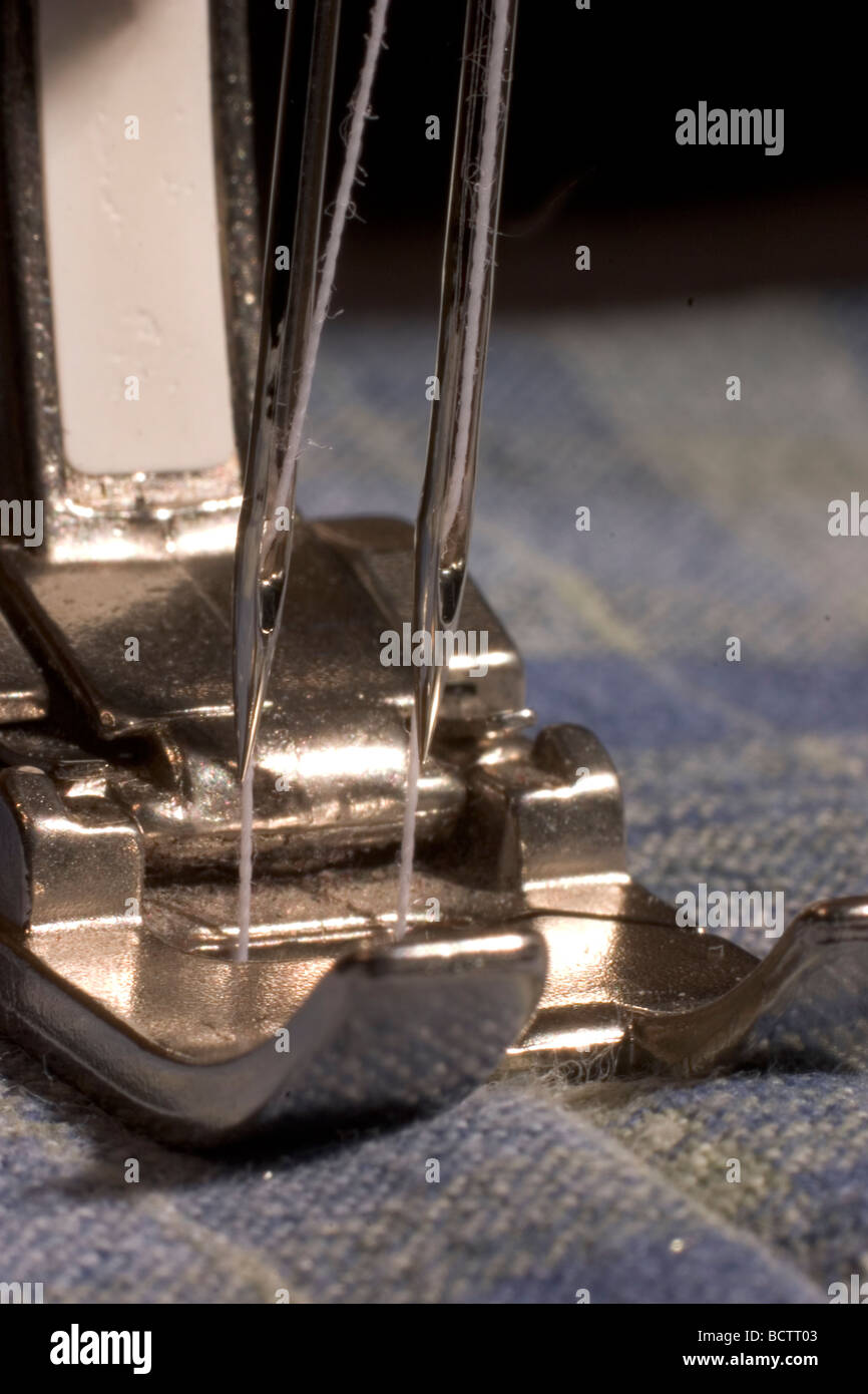 Macro photo of twin needle and presser foot Stock Photo Alamy