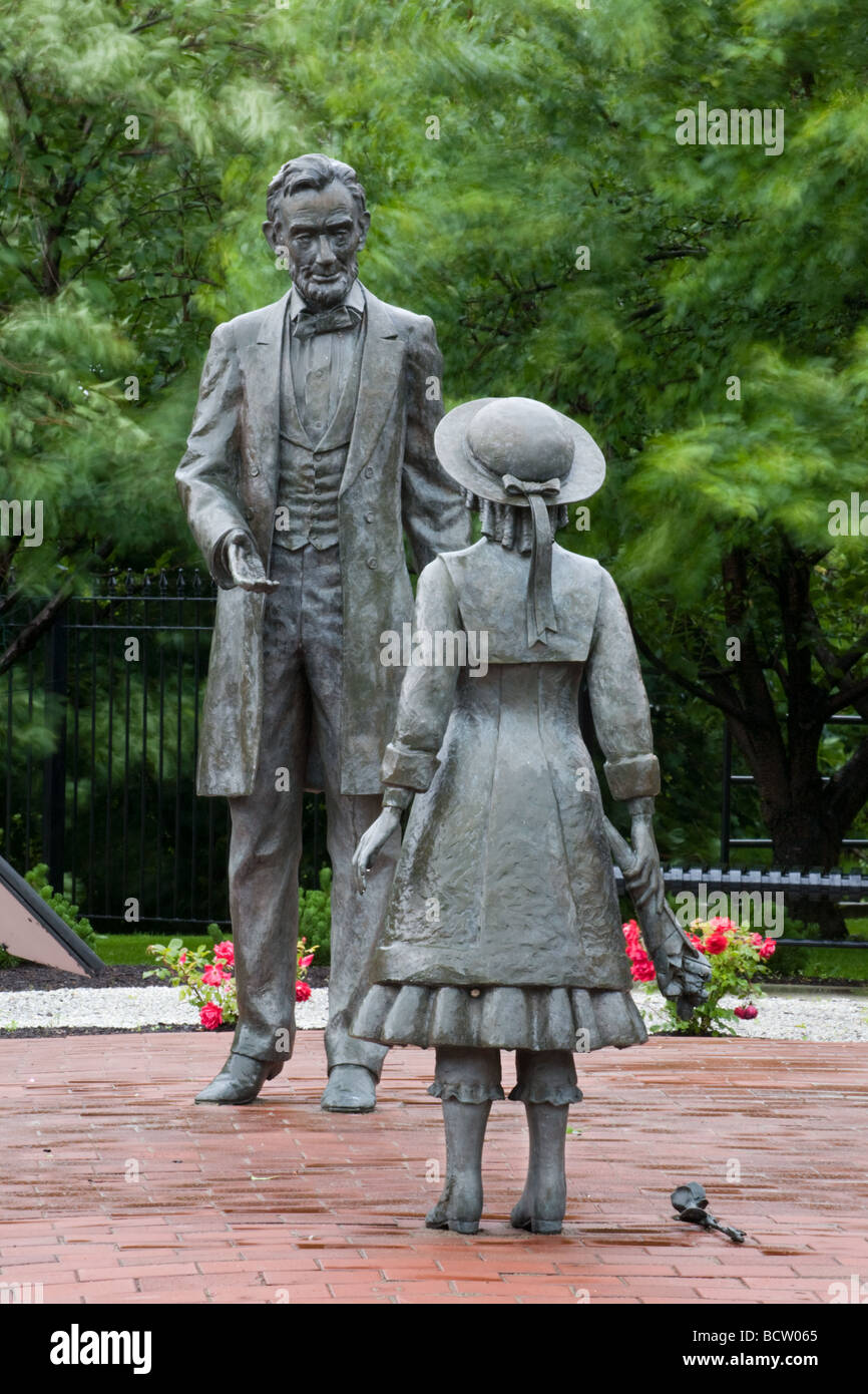 Bronze statues commemorate Abraham Lincoln thanking young girl Grace Bedell for advice to grow beard Westfield New York state Stock Photo