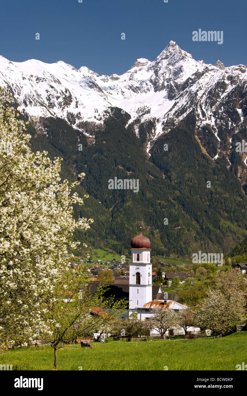 Sautens, parish church, Acherkogel mountain, Stubai Alps, Inntal valley, Tyrol, Austria, Europe Stock Photo