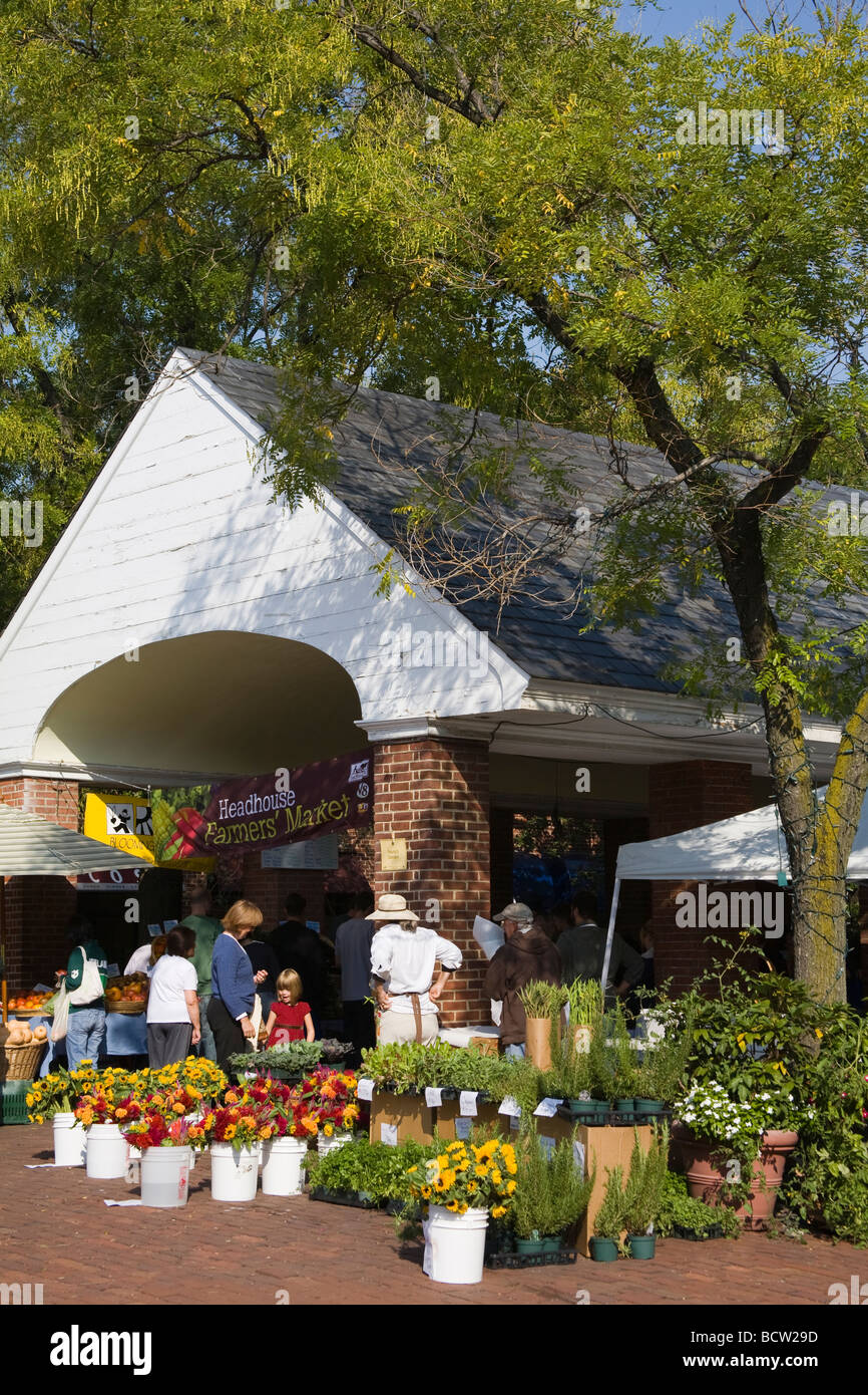 Customers at a flower shop, Headhouse Square Market, South Street