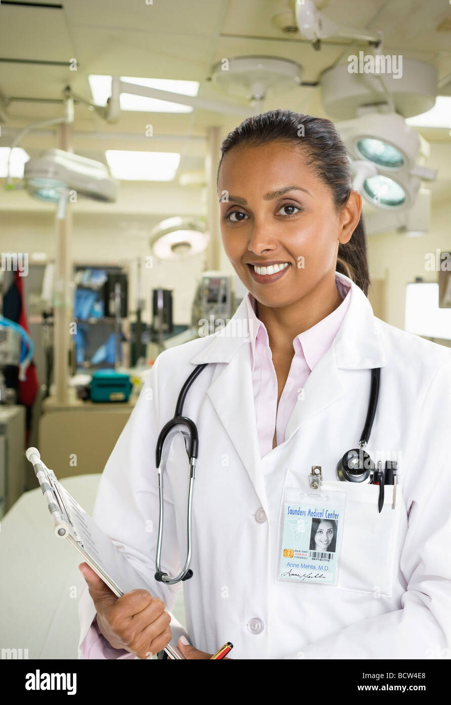 Portrait of a female doctor Stock Photo - Alamy