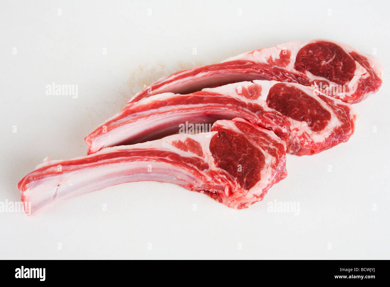 Raw lamb chops hires stock photography and images Alamy