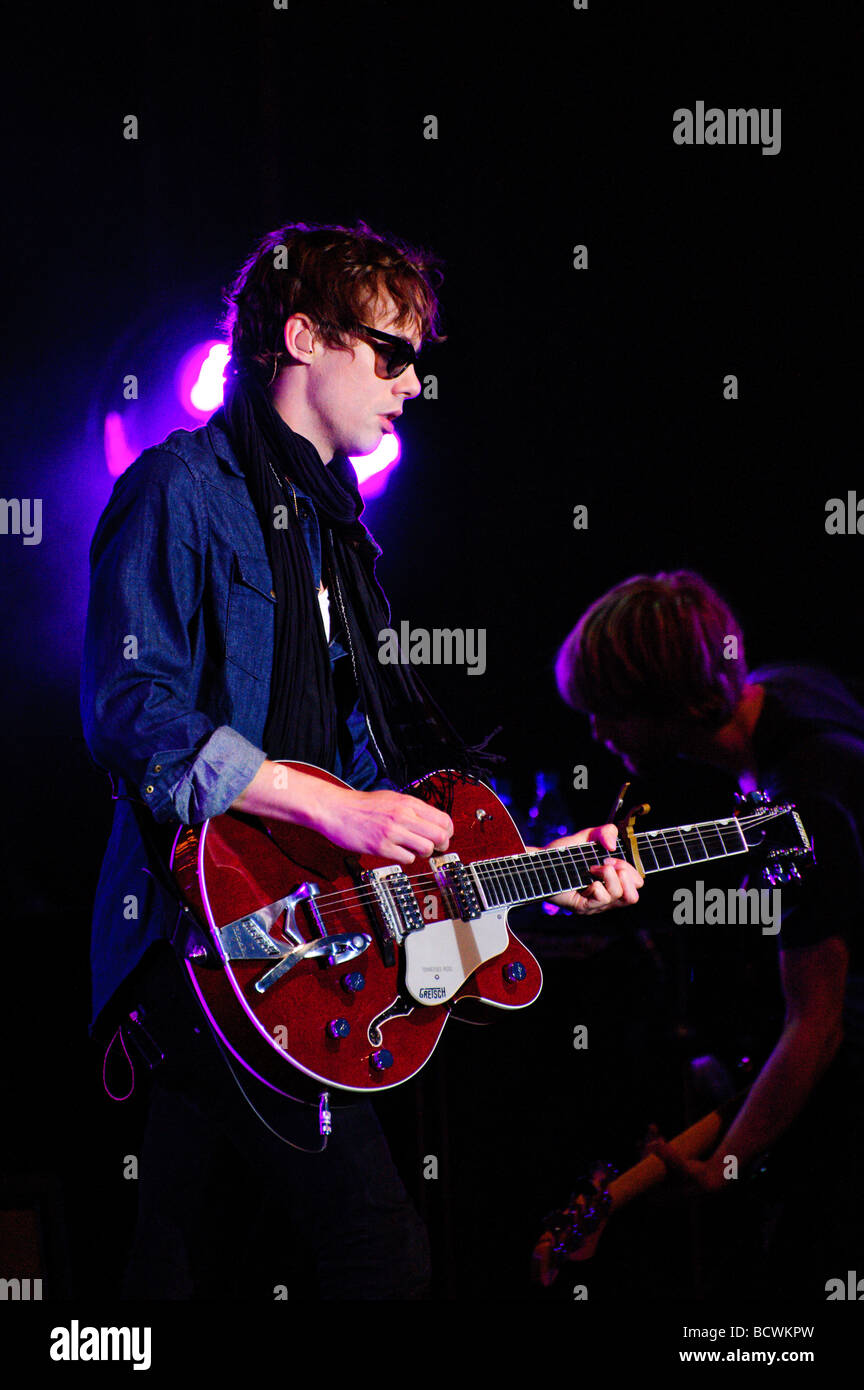 Johnny razorlight hi-res stock photography and images - Alamy