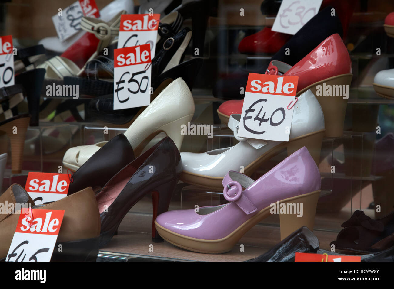Shoe shop ireland hi-res stock photography and images - Alamy