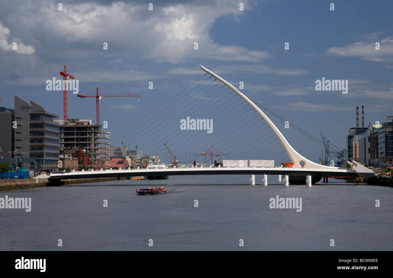 dublin docklands river liffey and new samuel beckett bridge dublin city ...
