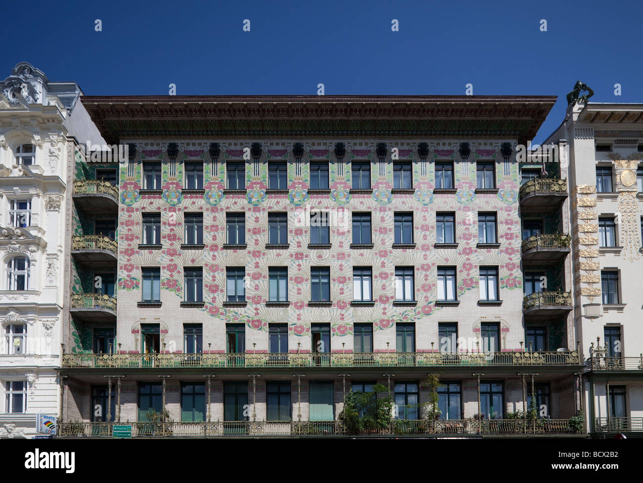 Majolica house hi-res stock photography and images - Alamy