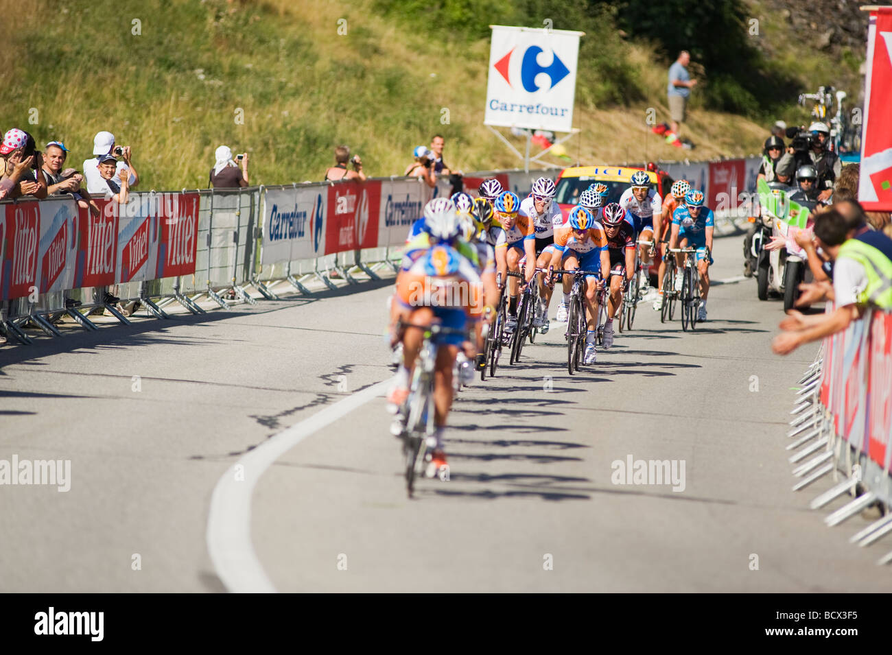 Le Tour de France 2009 entering