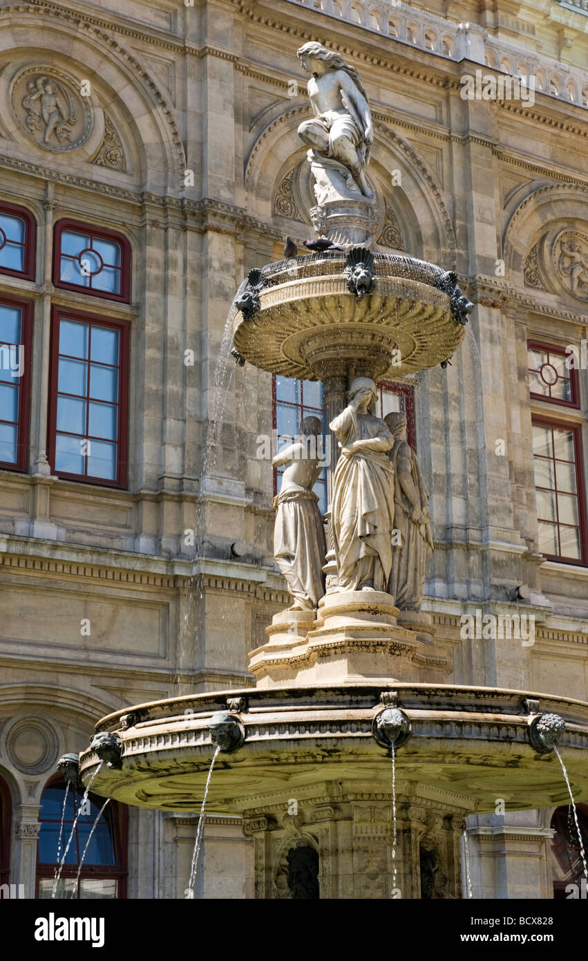 A fountain outside the State Opera House in Vienna, Austria Stock Photo ...