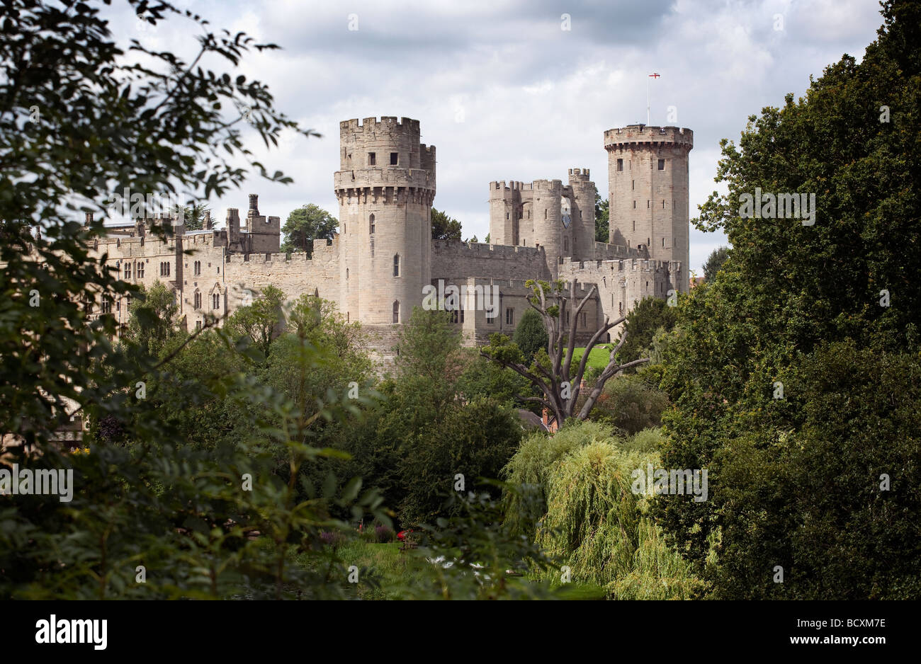 Warwick castle hi-res stock photography and images - Alamy