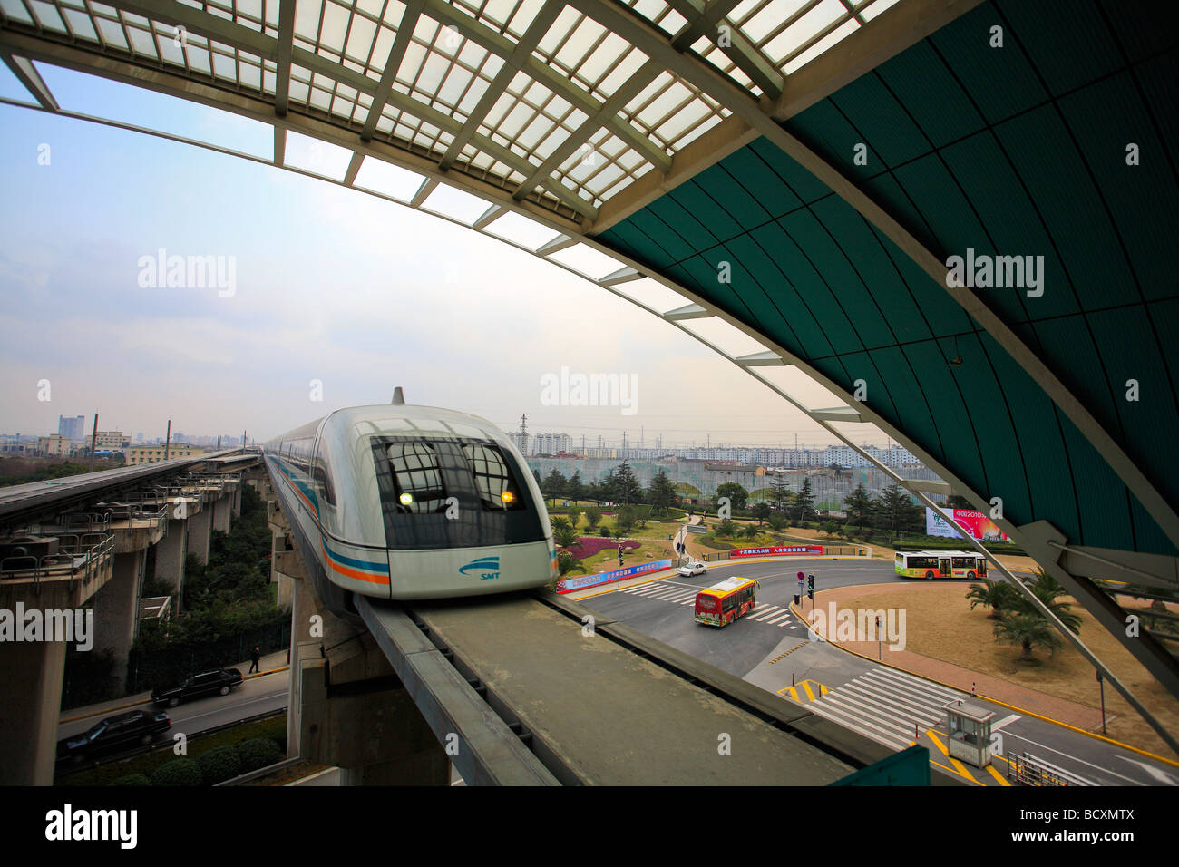 Suspended railroad hires stock photography and images Alamy