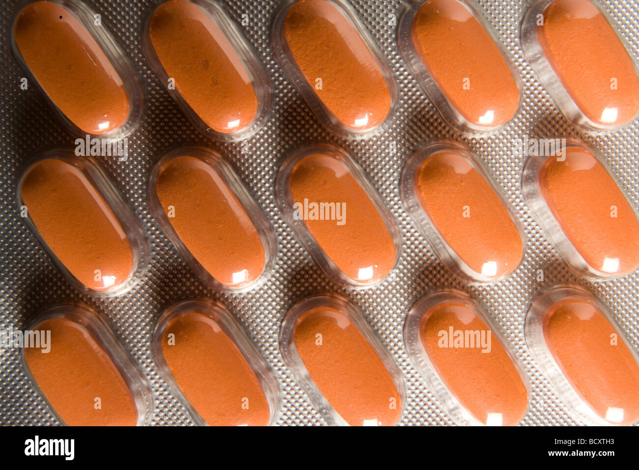 Orange Tablets High Resolution Stock Photography and Images Alamy