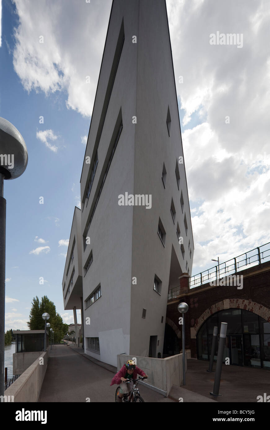 housing complex by Zaha Hadid at Spittlelau viaducts, Vienna, Austria