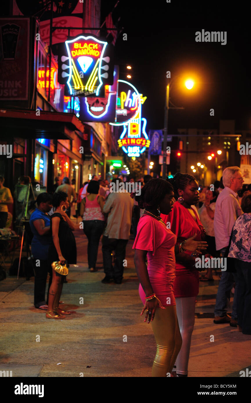 Tennessee Memphis Beale Street crowds gather on a Saturday night Stock Photo