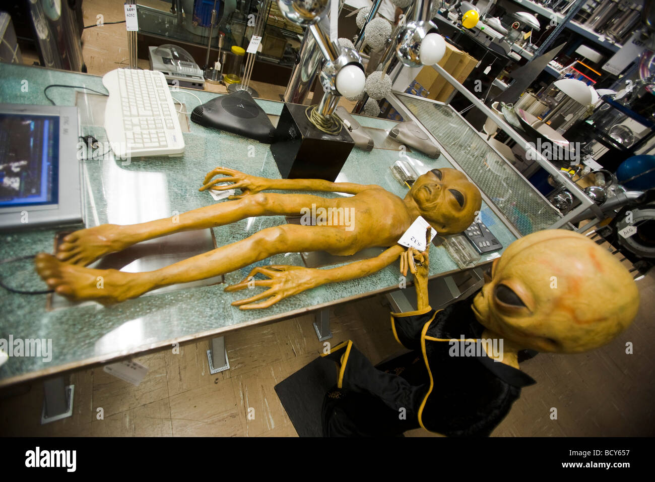 Aliens extraterrestrials 20th Century Props Stock Photo