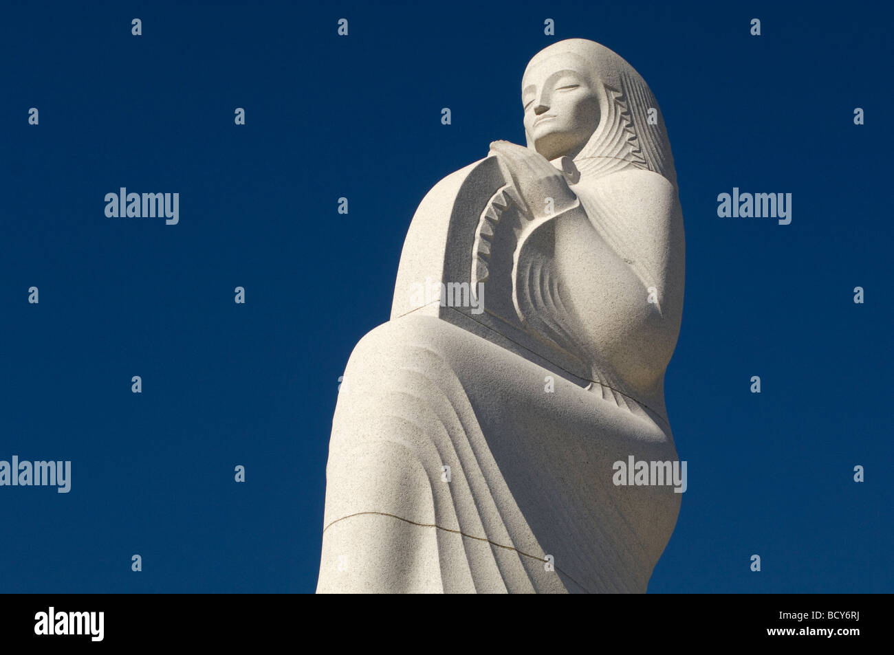 Art Deco Statue Stock Photo Alamy