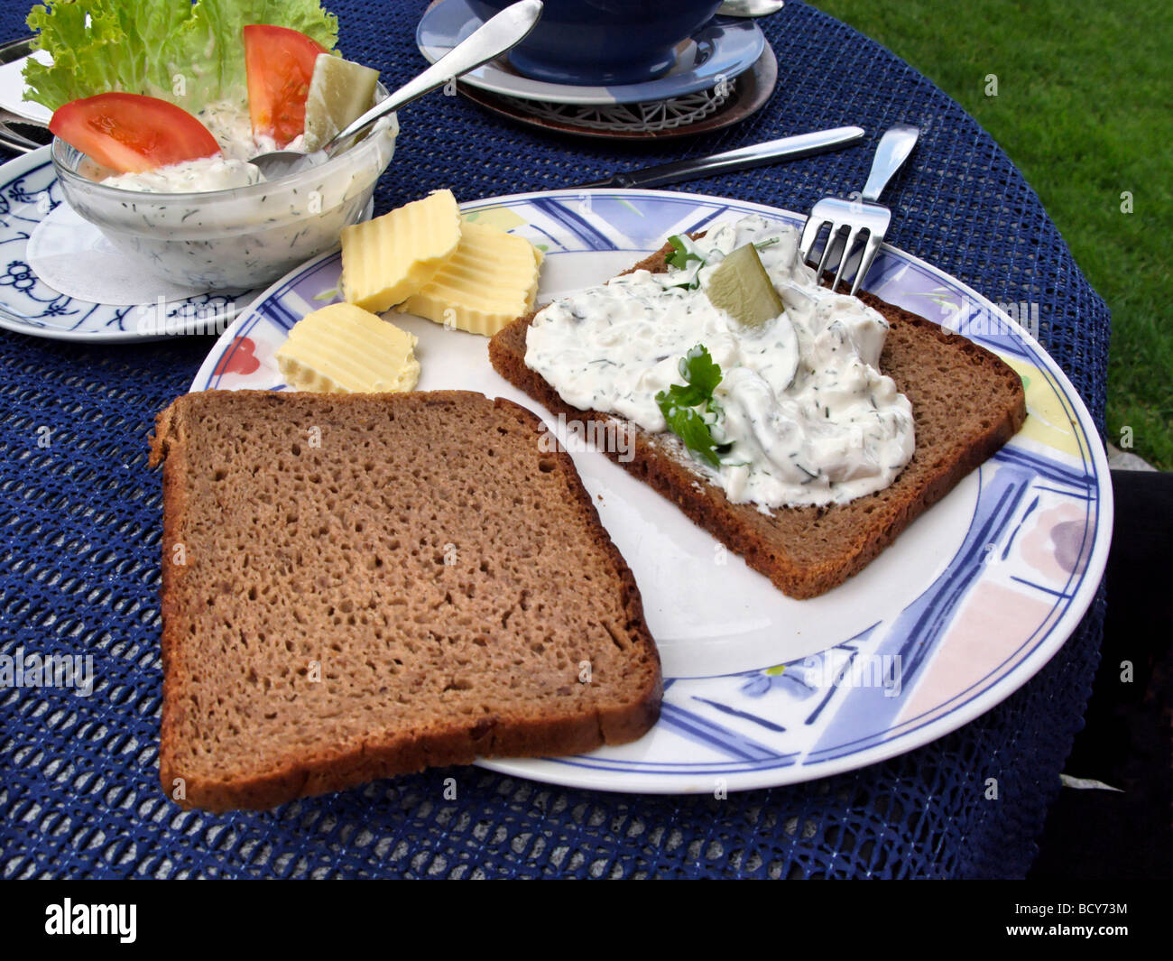Page 13 Salad On A Fork High Resolution Stock Photography And Images Alamy Page 13 Salad On A Fork High Resolution Stock Photography And Images Alamy