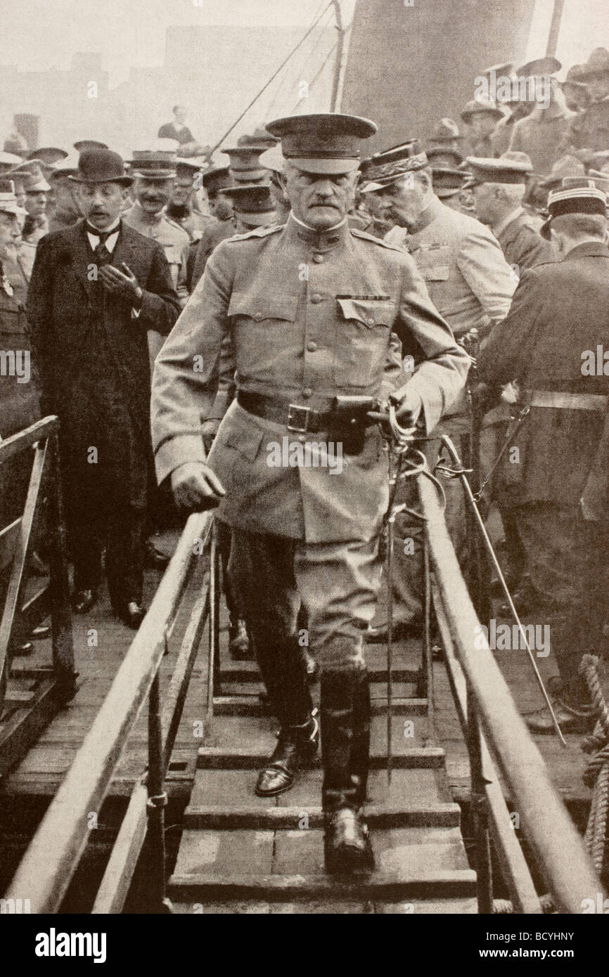 The arrival in France of General John Joseph Black Jack Pershing in 1917 to lead American Expeditionary Forces. Stock Photo
