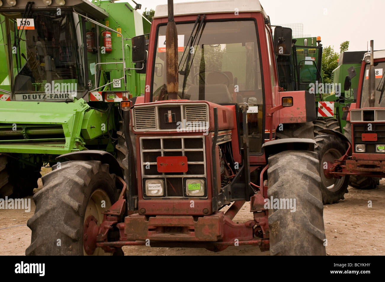 Tractors and combine harvesters rev their engines for the sixth