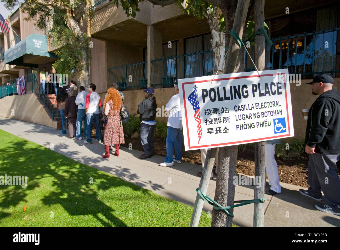 Young Voters wait to vote, Election Day 2009, Santa Monica, Los Angeles, California, USA Stock Photo