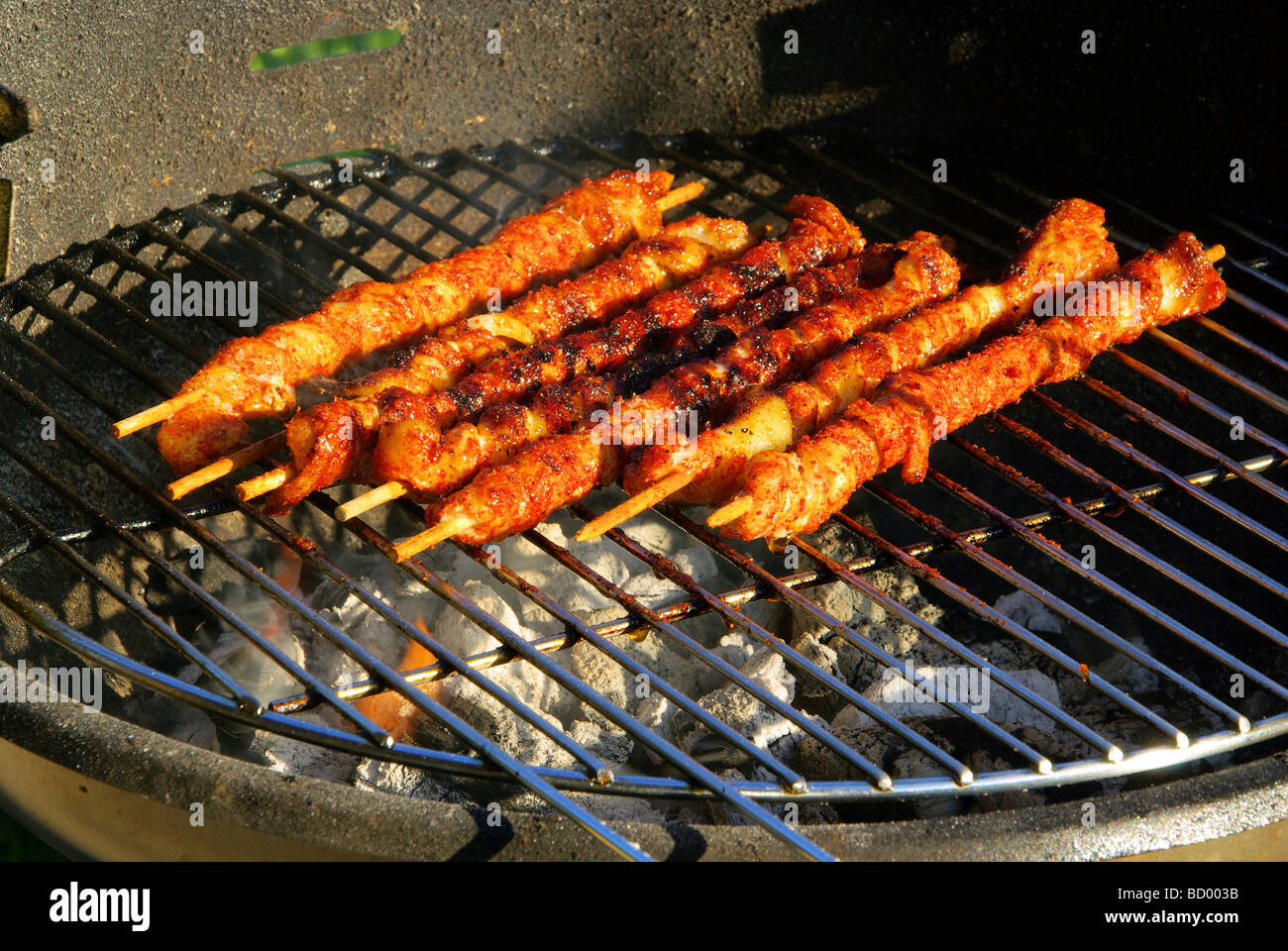 Grillen Grillspieße 11 Stock Photo