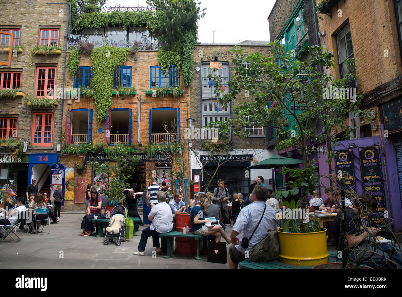 Neal's yard hi-res stock photography and images - Alamy