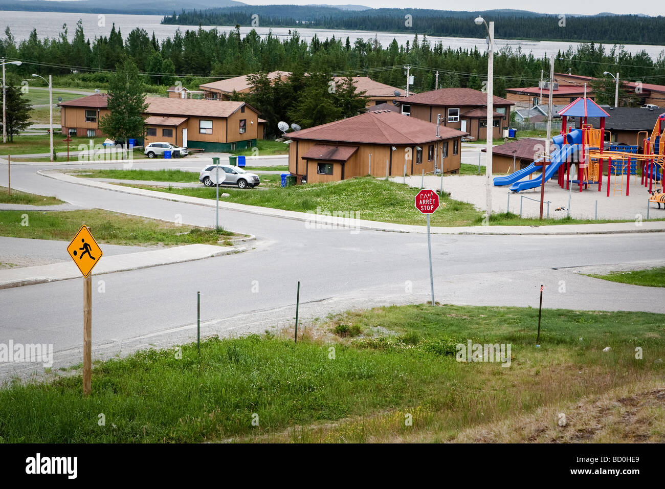 Ouje Bougoumou Cree reserve Stock Photo Alamy