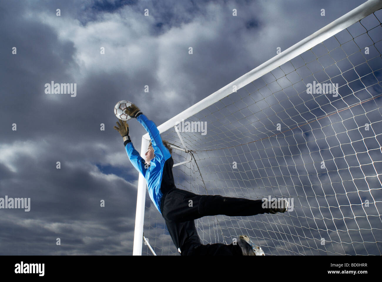 Goalie diving hires stock photography and images Alamy