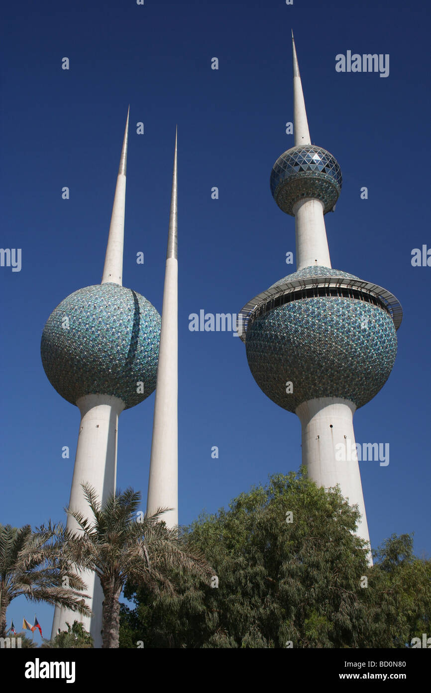 Kuwait City Water Towers Stock Photo Alamy