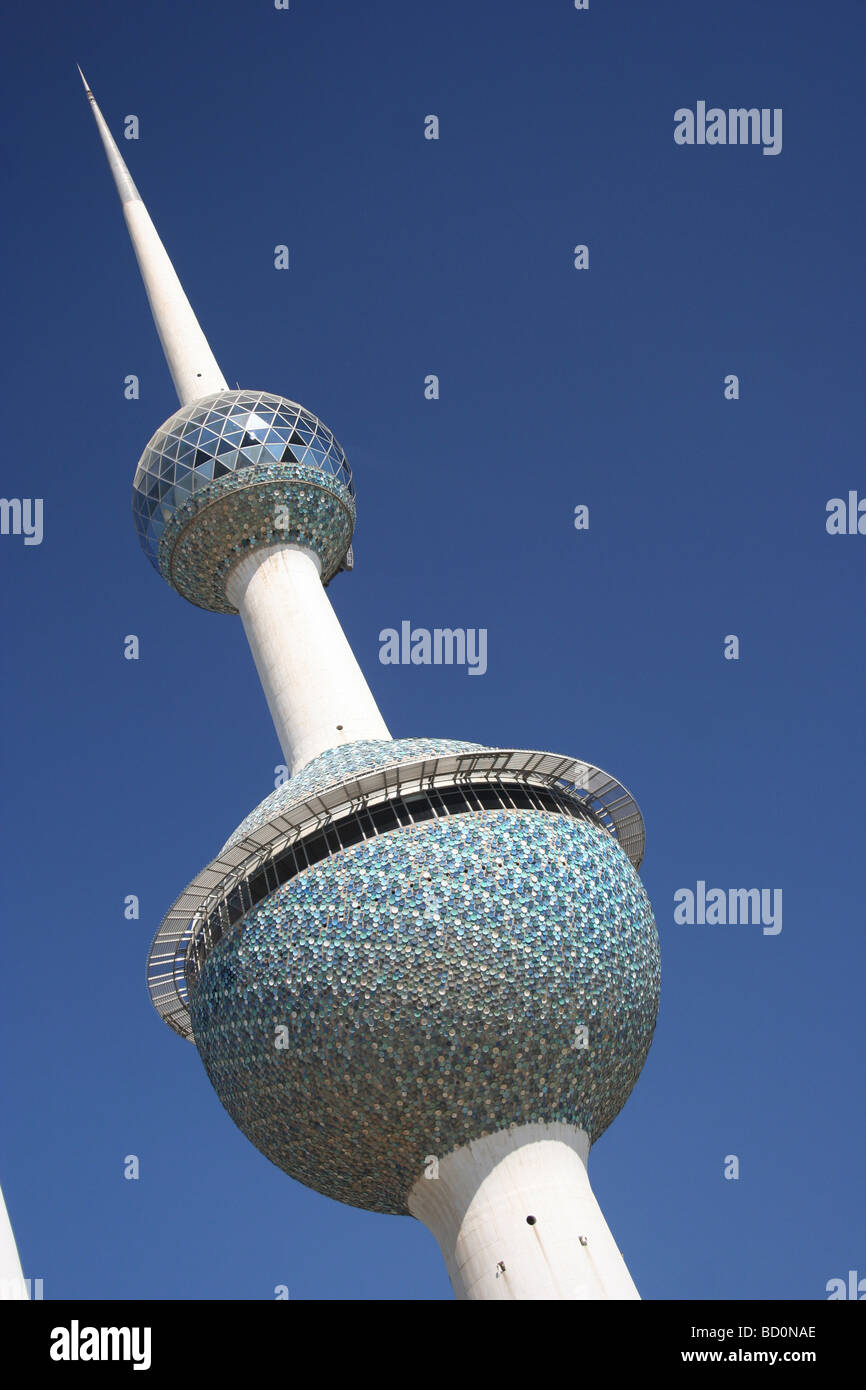Kuwait City Water Towers Stock Photo Alamy