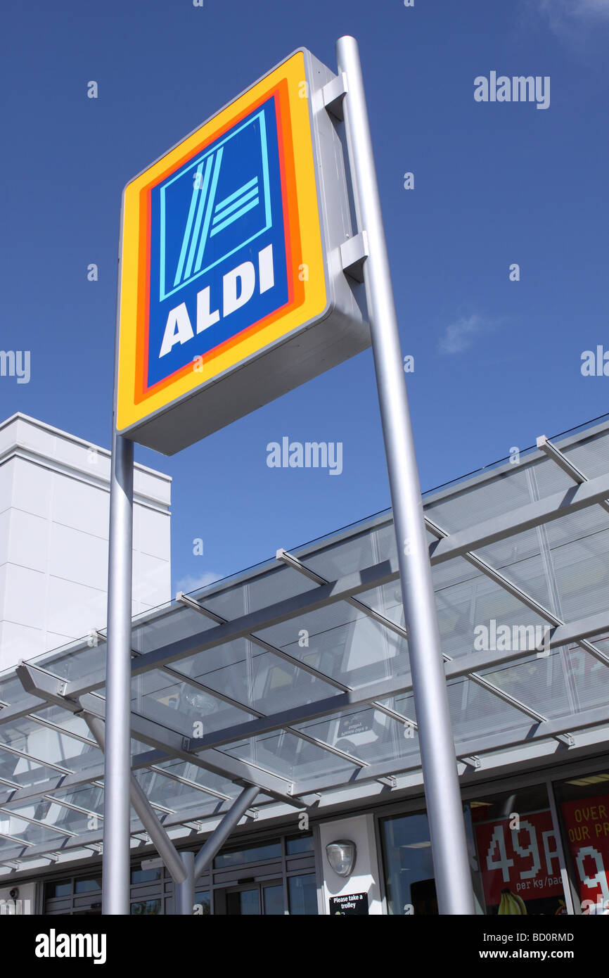 Aldi supermarket sign in Shepton Mallet UK Stock Photo