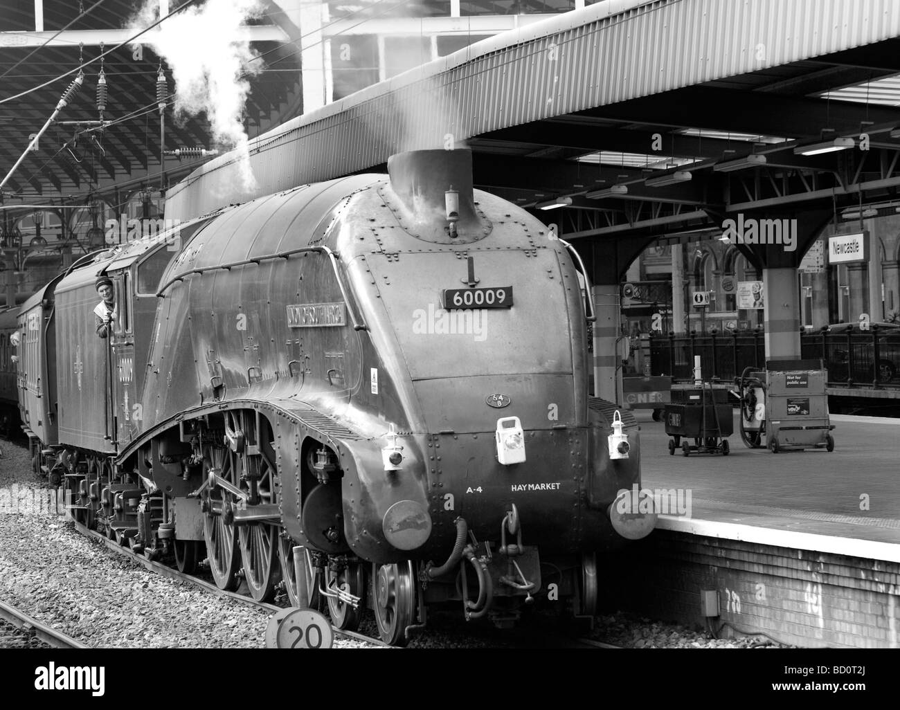 London and North East Railways A4 Pacific 60009 'Union of South Africa' steam train at Newcastle Station, Newcastle, England, UK Stock Photo