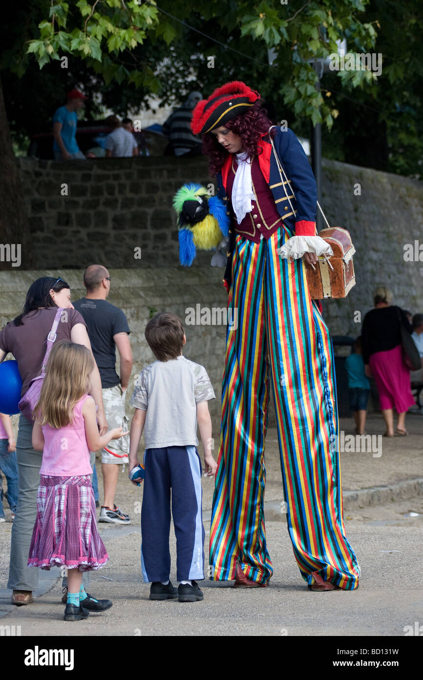 Clown stilts hires stock photography and images Alamy