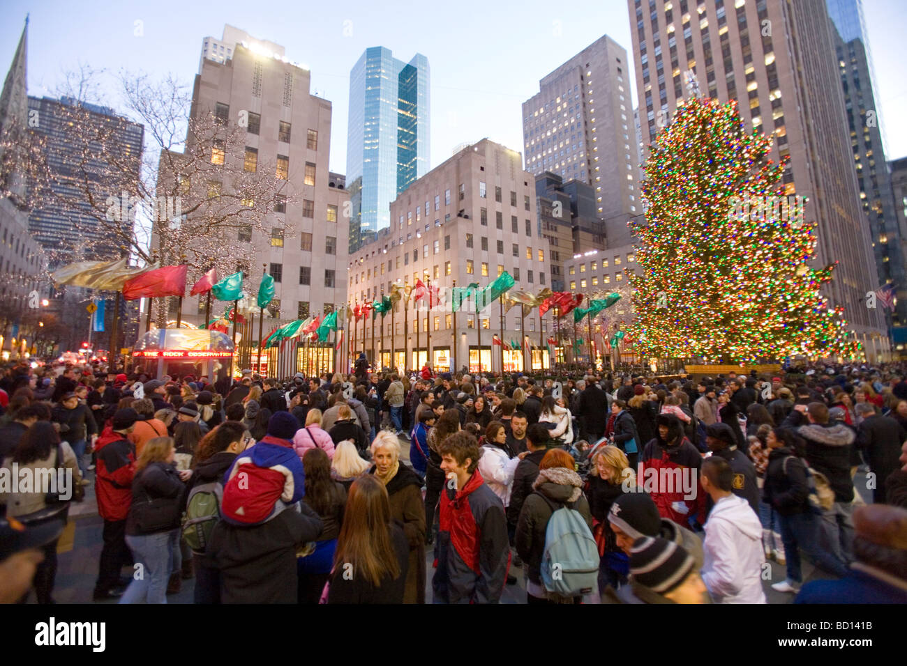 The Christmas Tree at Rockefeller Center Stock Photo Alamy