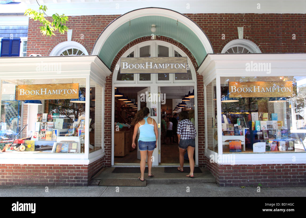 BookHampton book store, Main St, East Hampton, Long Island NY Stock Photo