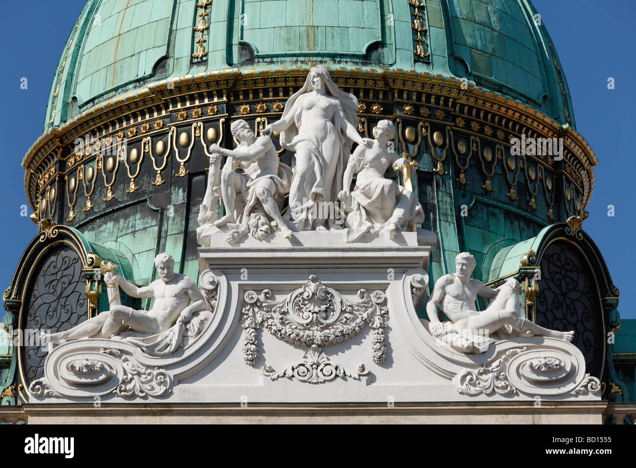 Dome of the Michaelertrakt building of the Hofburg palace, Hofburg, Vienna, Austria, Europe Stock Photo