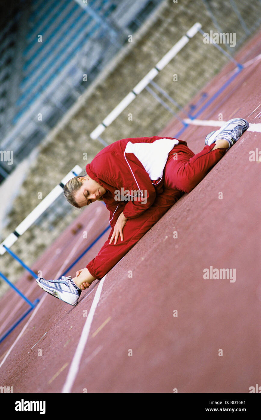 Sale > track and field warm up suits > in stock