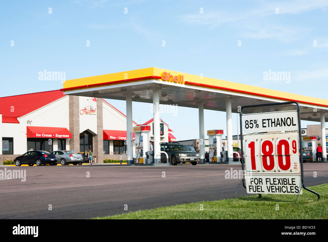 E 85 ethanol flexfuel price sign at a gas filling station Stock Photo