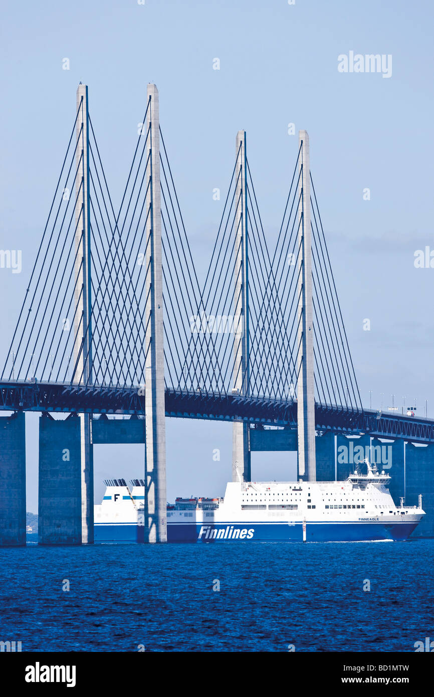 The Finneagle vessel crossing the Oresund Bridge between Denmark and Sweden, Europe Stock Photo