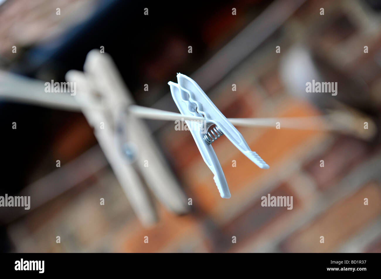 Pegging washing hires stock photography and images Alamy