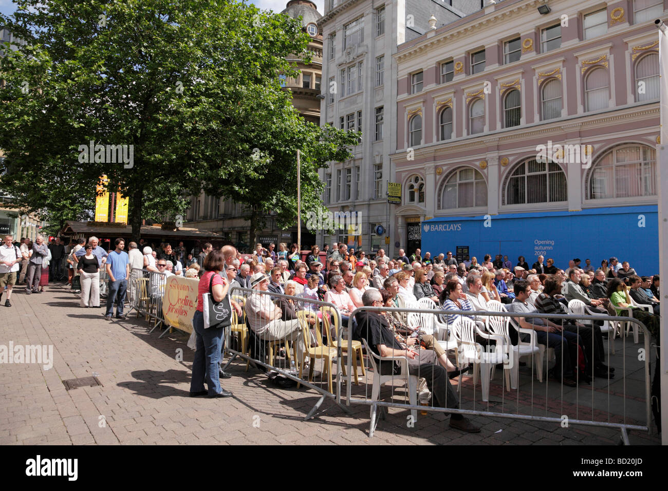 crowds watching a band at the manchester jazz festival in st annes square manchester uk Stock Photo