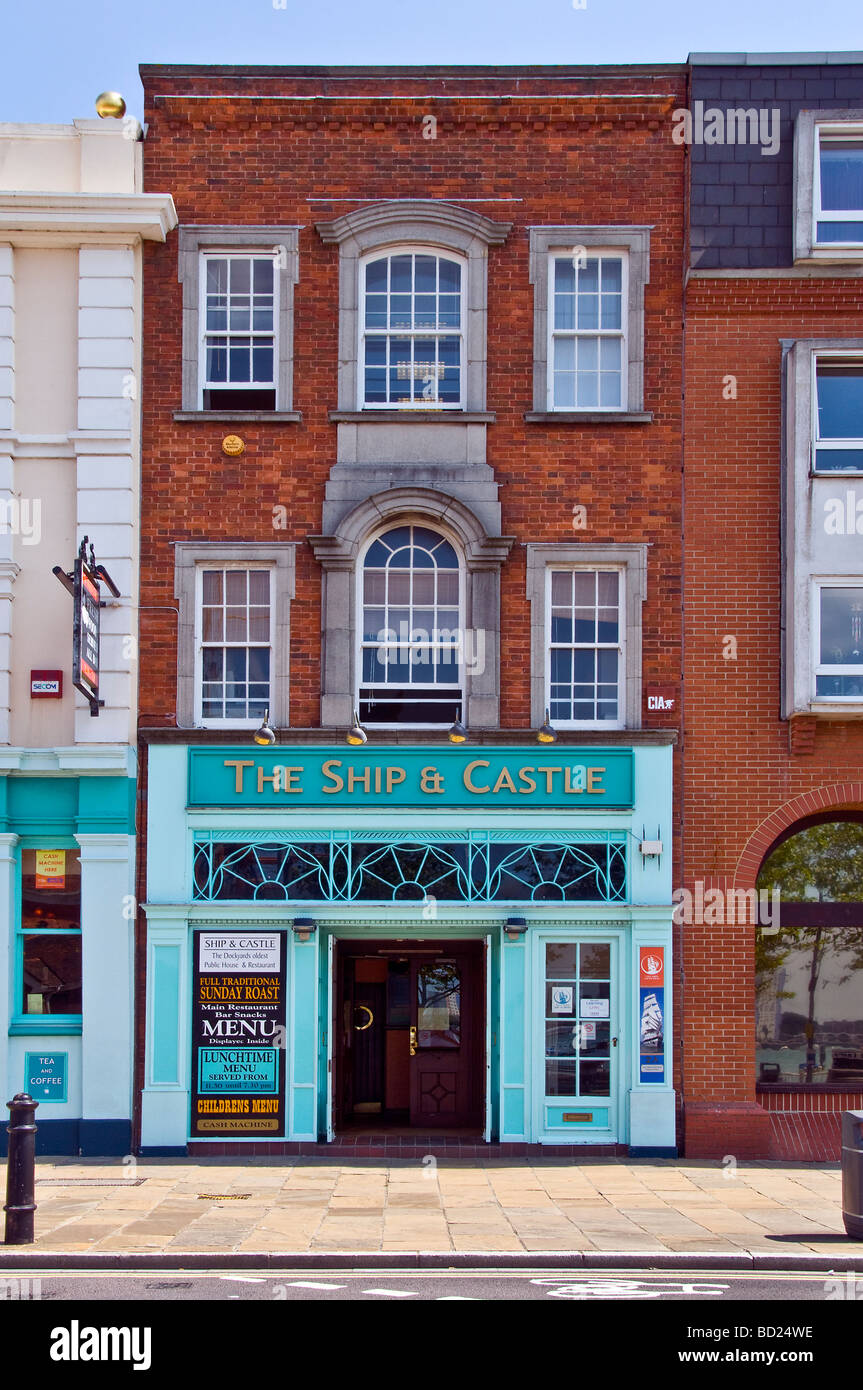 The Ship & Castle Stock Photo Alamy