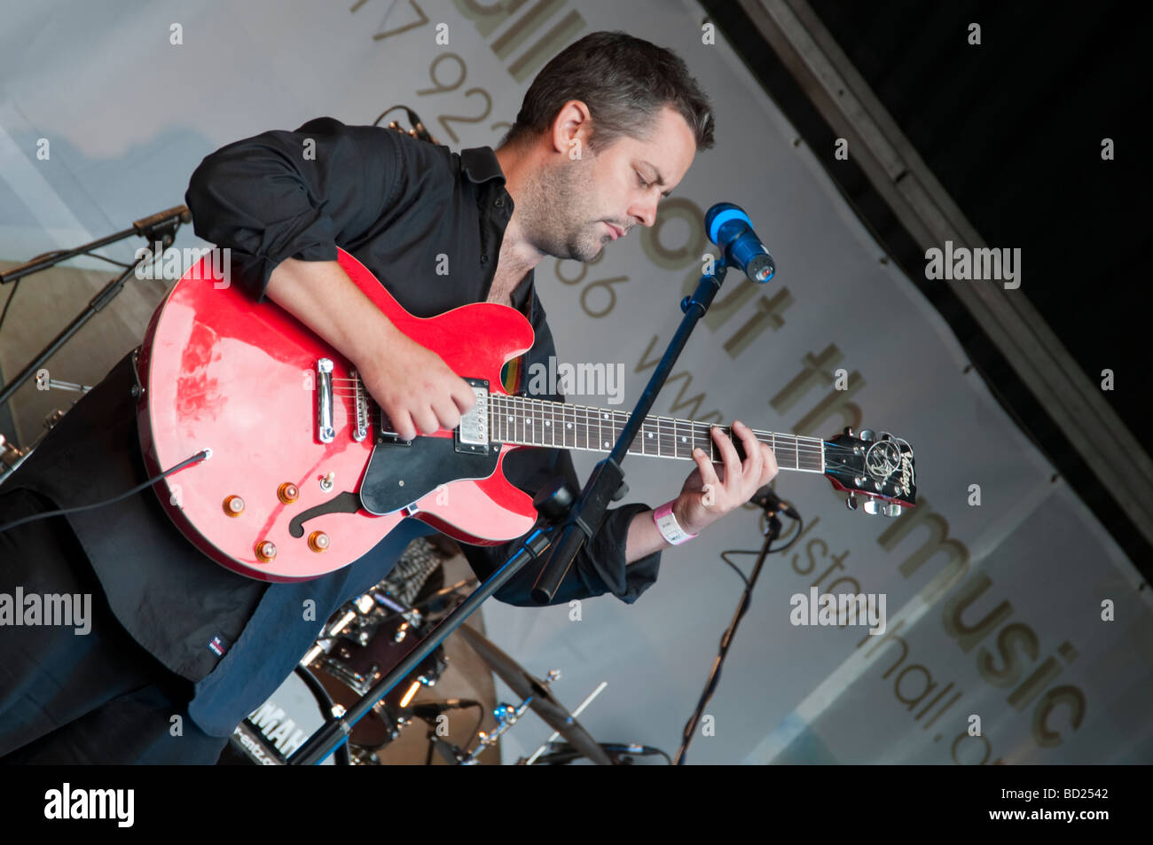 Band sessions hi res stock photography and images Alamy Band sessions hi res stock photography and images Alamy